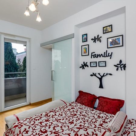Apart Na Pradze Apartment Варшава Екстериор снимка